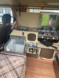 VOLKSWAGEN CAMPER