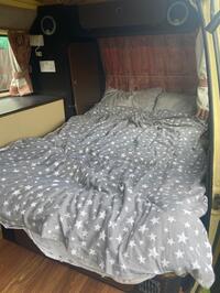 VOLKSWAGEN CAMPER