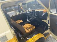 VOLKSWAGEN CAMPER