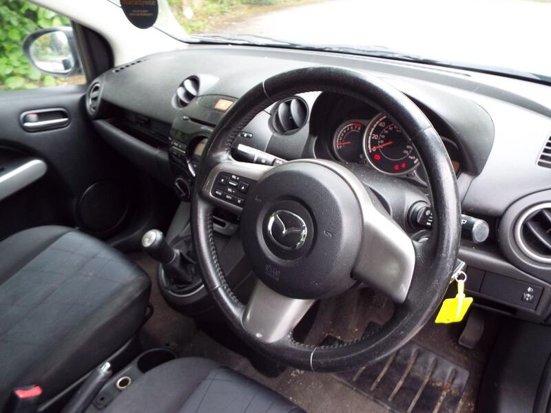 MAZDA MAZDA2