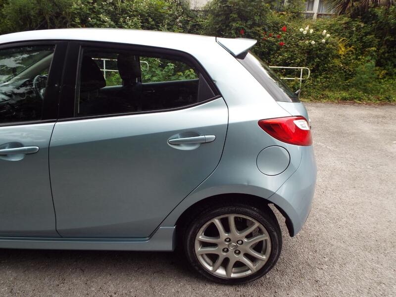 MAZDA MAZDA2
